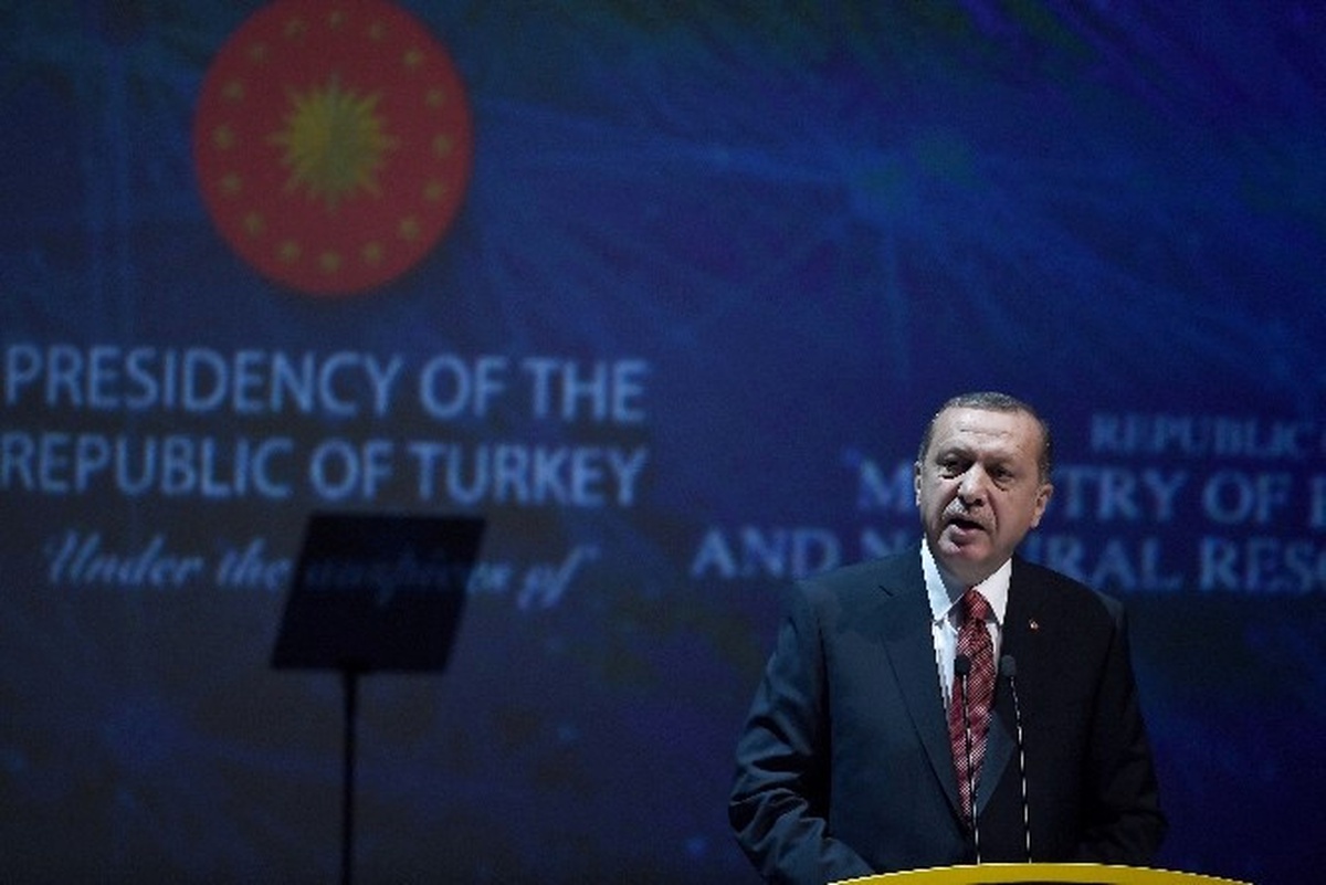 Cumhurbaşkanı Erdoğan: "Umarım Bu Duruşunuz, Bize Demokrasi Dersi Vermeye Çalışanlara Örnek Olur"