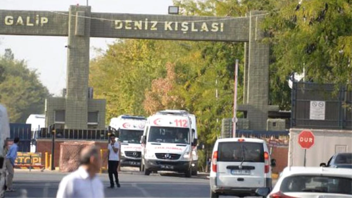 Diyarbakır\'da Çatışma: Bir Asker Hayatını Kaybetti