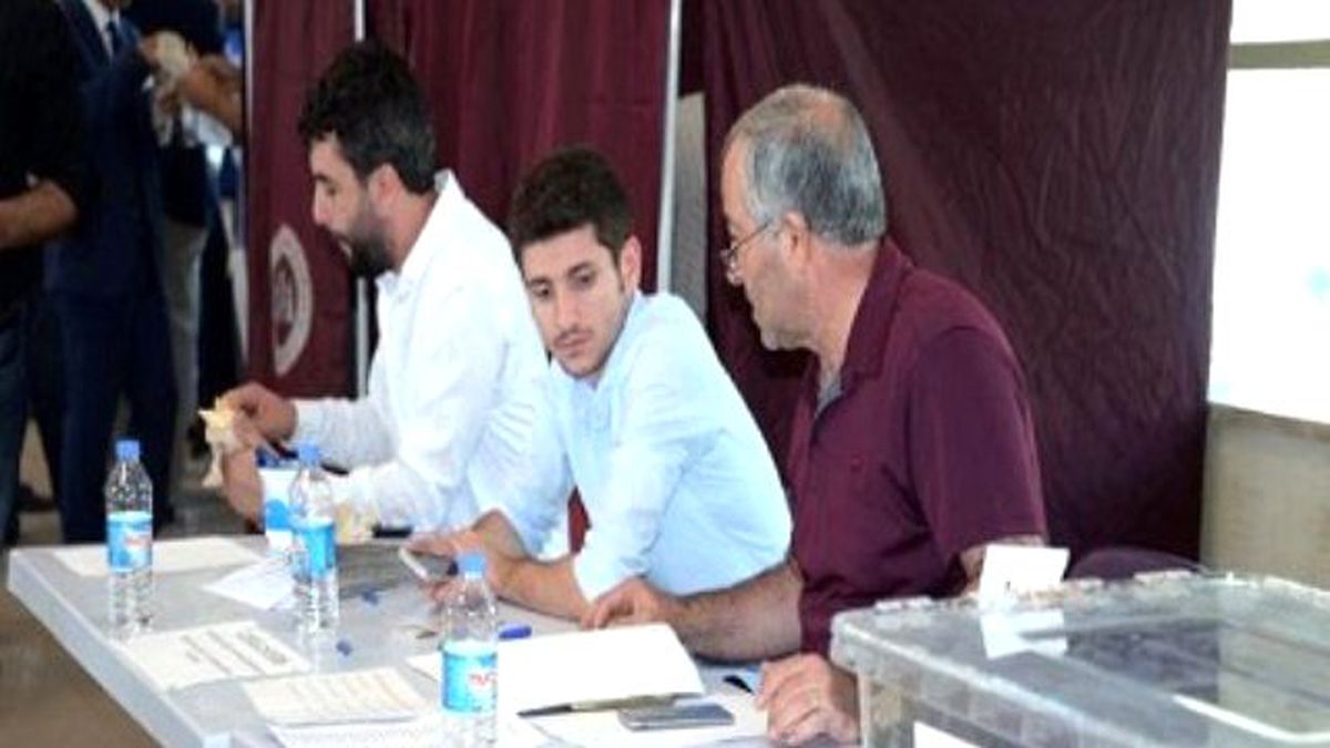 Elçi\'nin Yardımcısıydı Başkan Oldu