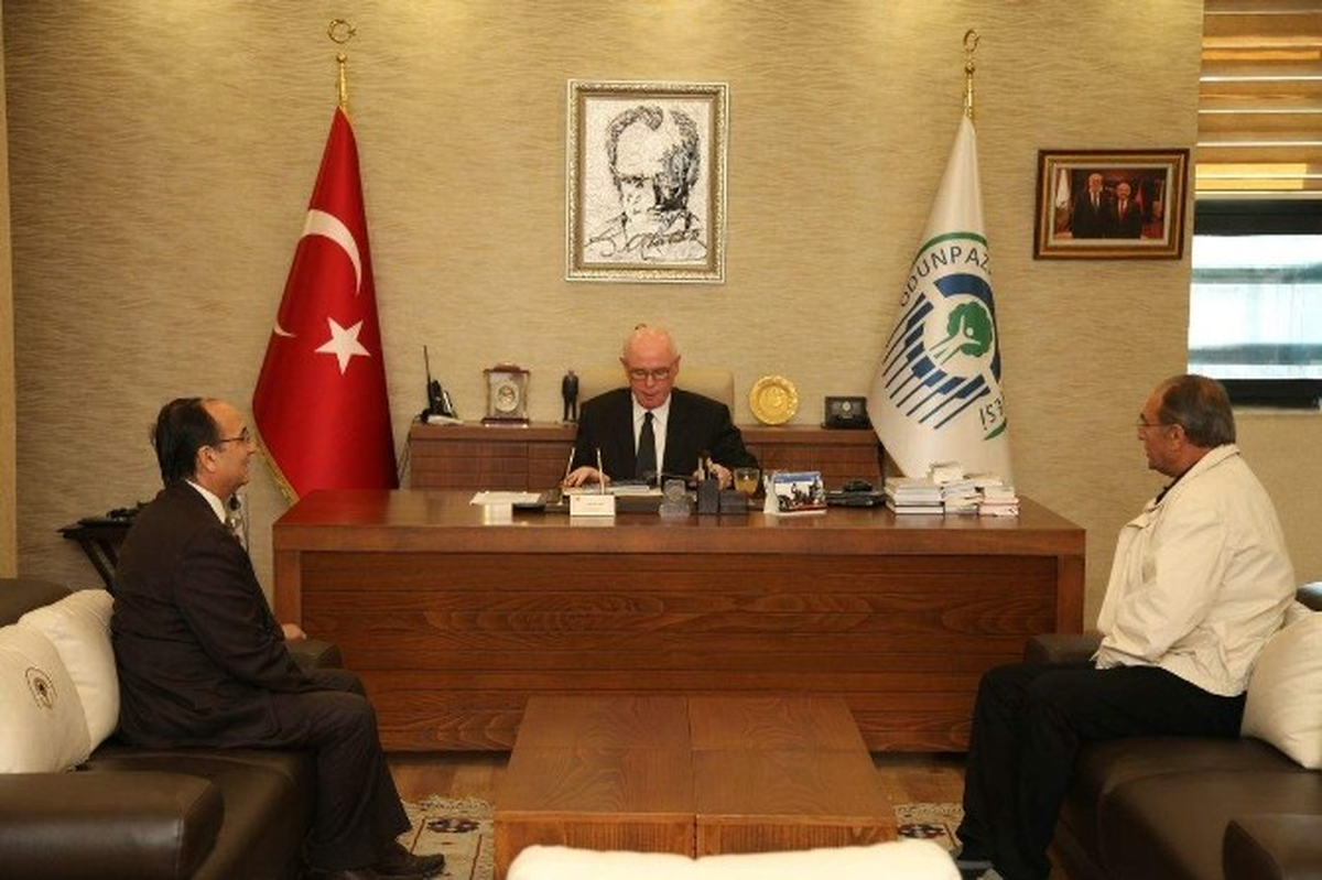 Emirdağlılar Vakfı Başkan Kurt\'u Ziyaret Etti