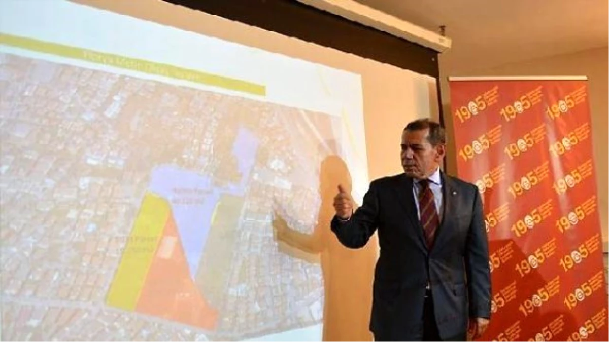 Galatasaray Kulübü Başkanı Özbek, Üyeleri Bilgilendirdi