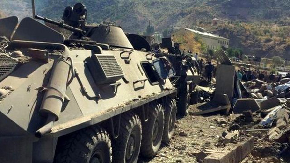 Hakkari Valiliği: "Saldırıda 5 Ton Patlayıcı Kullanılmış"