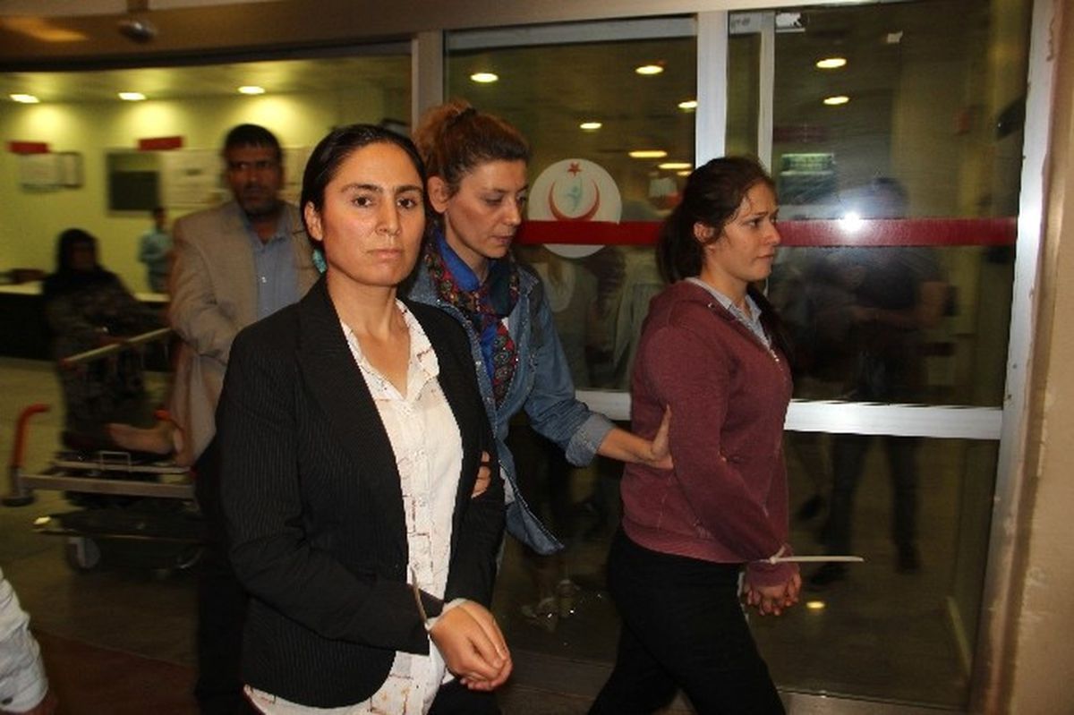 Hdp Şanlıurfa İl Eş Başkanı Sürücü\'nün Gözaltı Süresi Uzatıldı
