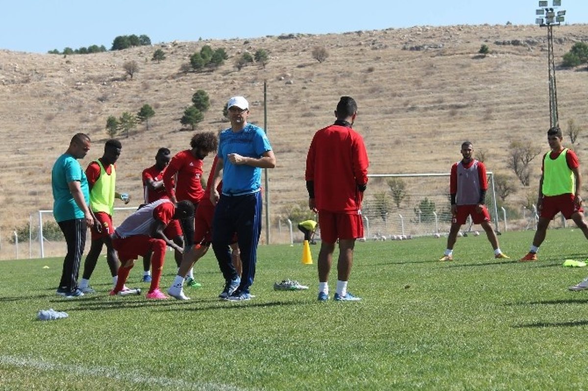 İrfan Buz\'dan Fatih Terim Yorumu