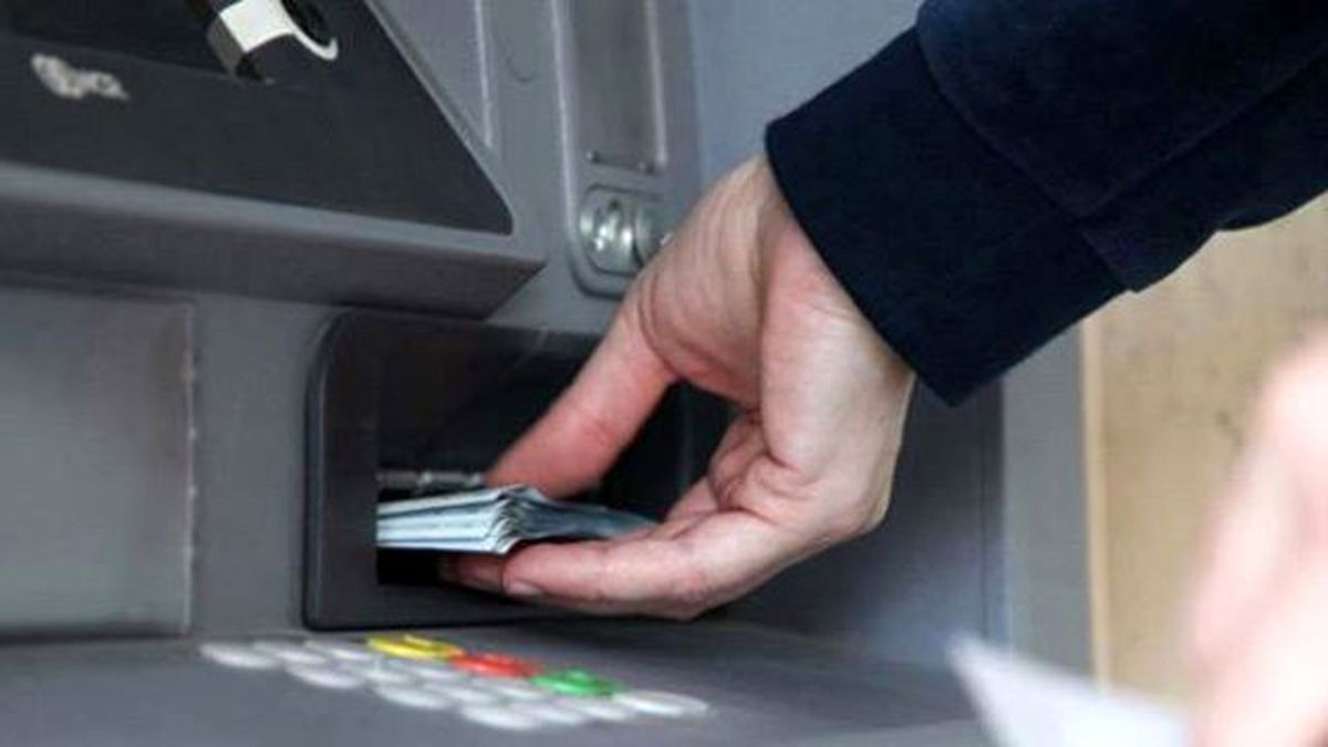 İspanya\'da Bankamatik Hırsızlığı