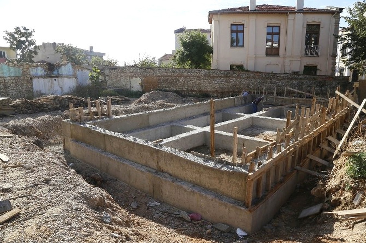 Kırklareli\'nde Atatürk Evi\'nin Aynısı Yapılıyor