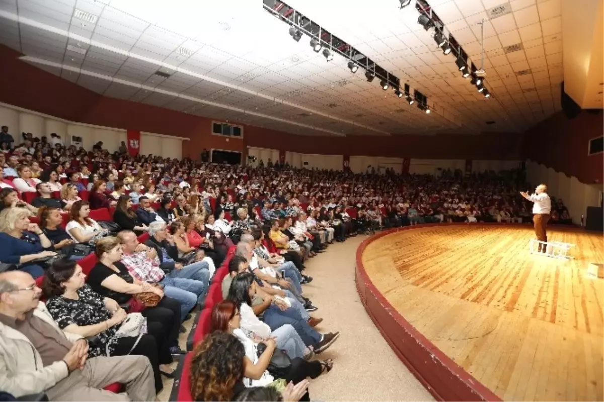 Konak, Sezonu Levent Üzümcü ile Açtı