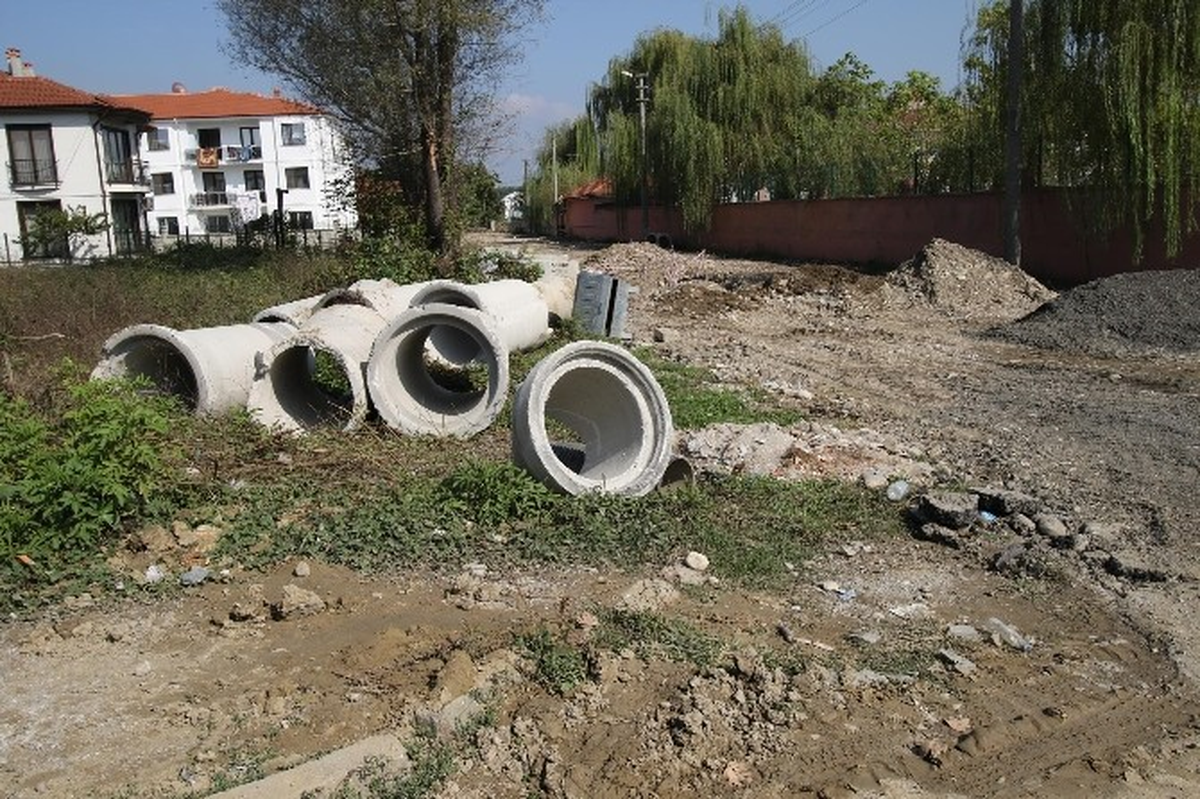 Konuralp Mahallesi\'nin Yağmur Suyu Sıkıntısı Çözülüyor