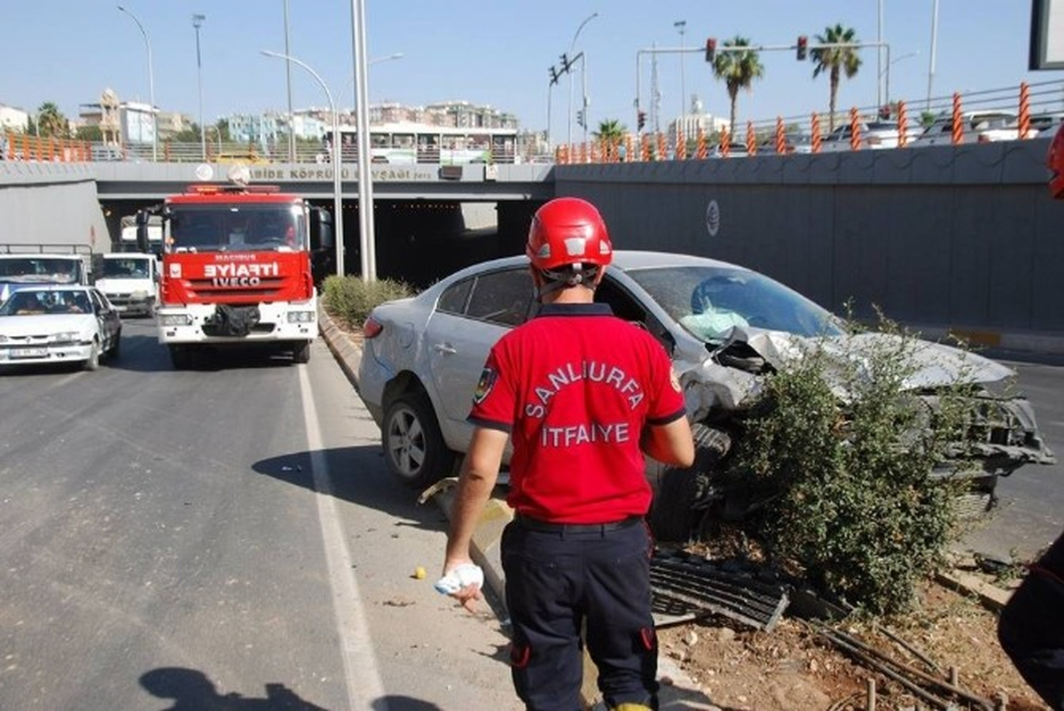 Şanlıurfa\'da Trafik Kazası: 1 Yaralı
