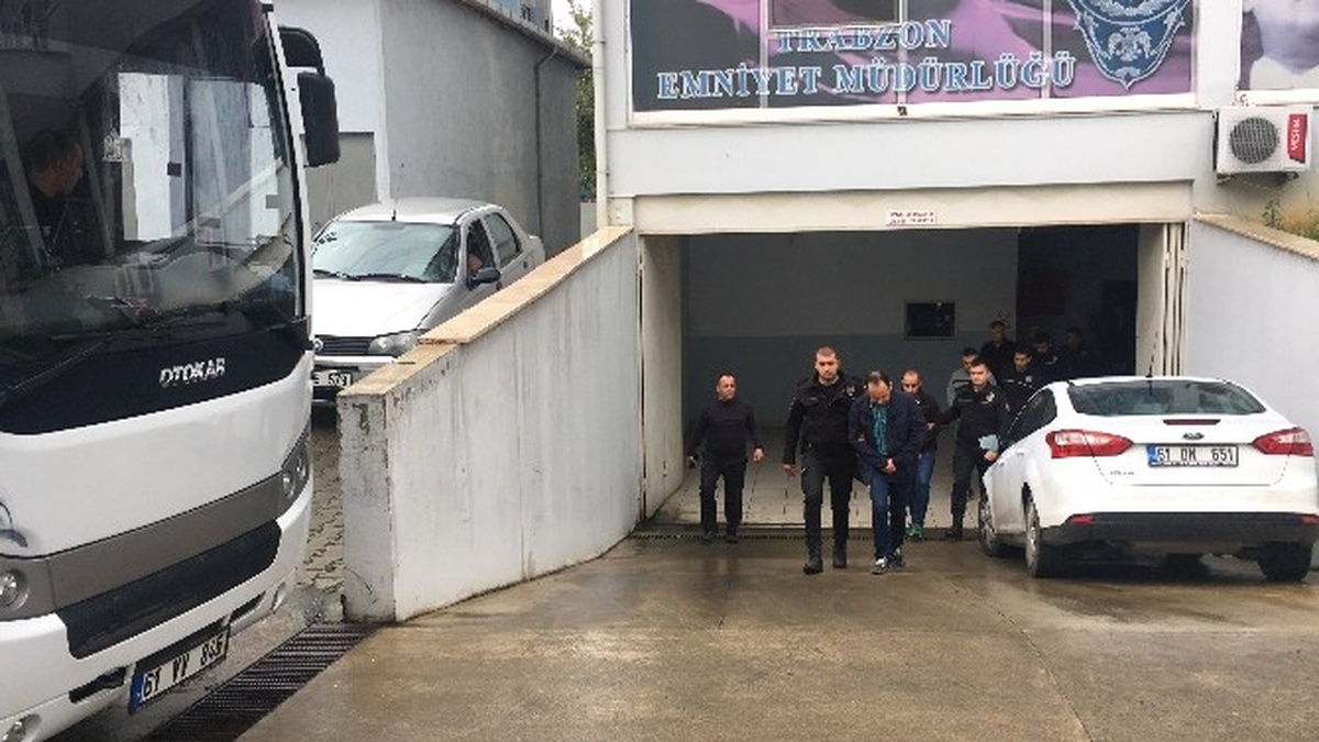 Trabzon Eski Sahil Güvenlik Komutanı ile 4 Asker Tutuklandı