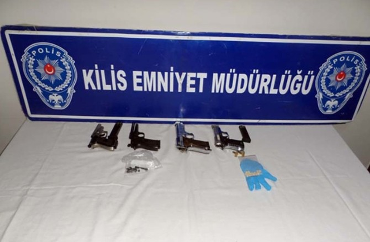 Uyuşturucu Madde Ticareti Yapmak "Suçundan 9 Kişi Tutuklandı