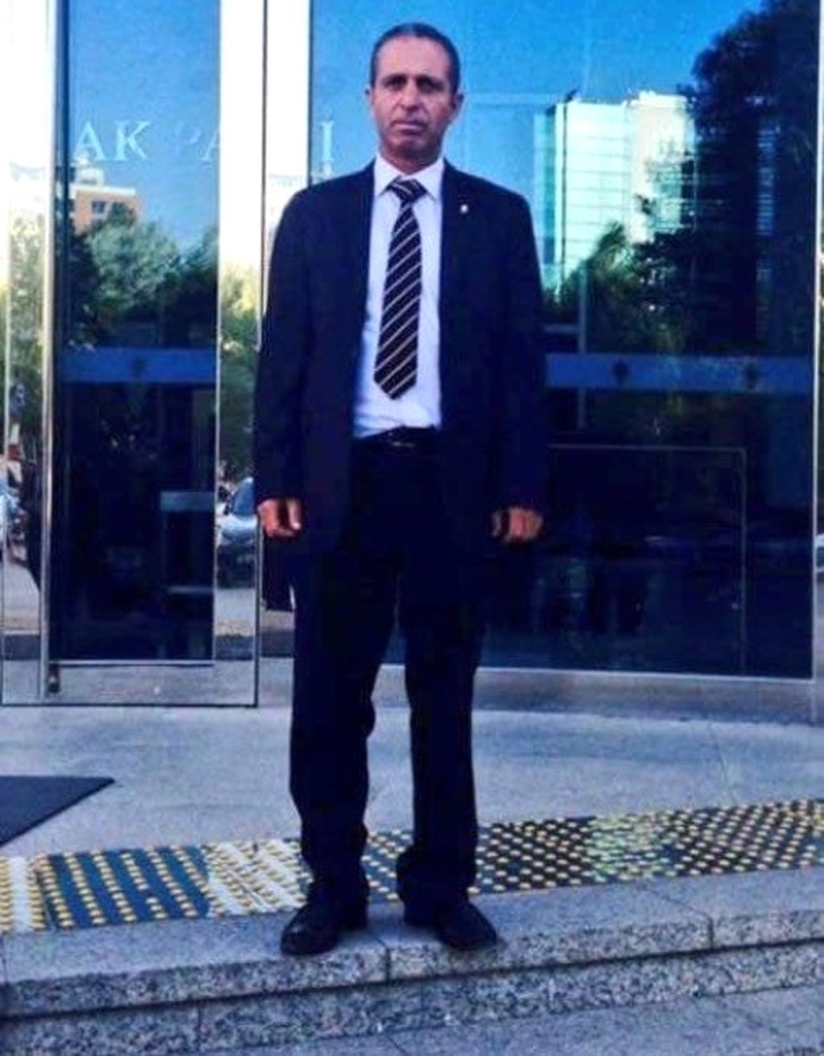 AK Parti\'li İlçe Başkanı PKK\'lı Teröristlerin Saldırısı Sonucu Hayatını Kaybetti