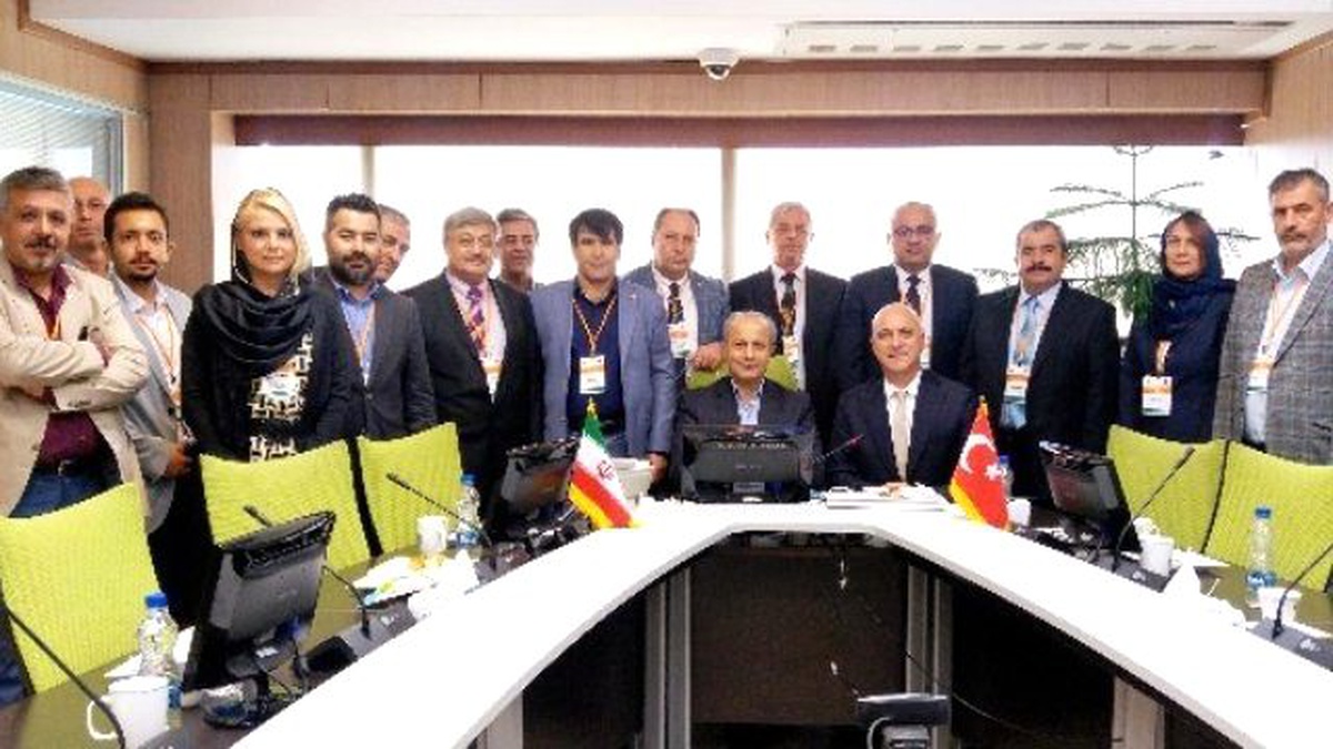 Antalyalı İş Adamları İran\'dan Umutlu Döndü