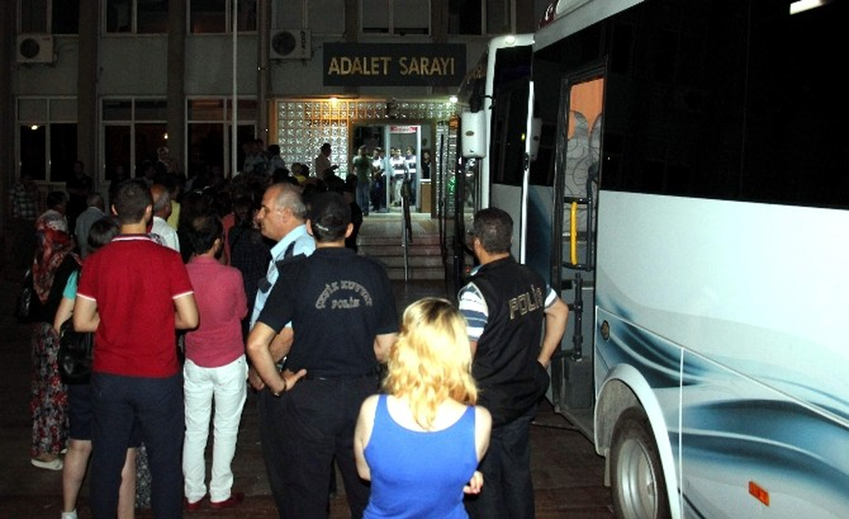 Aydın\'daki Fetö Soruşturmasında 157 Kişi Aranıyor