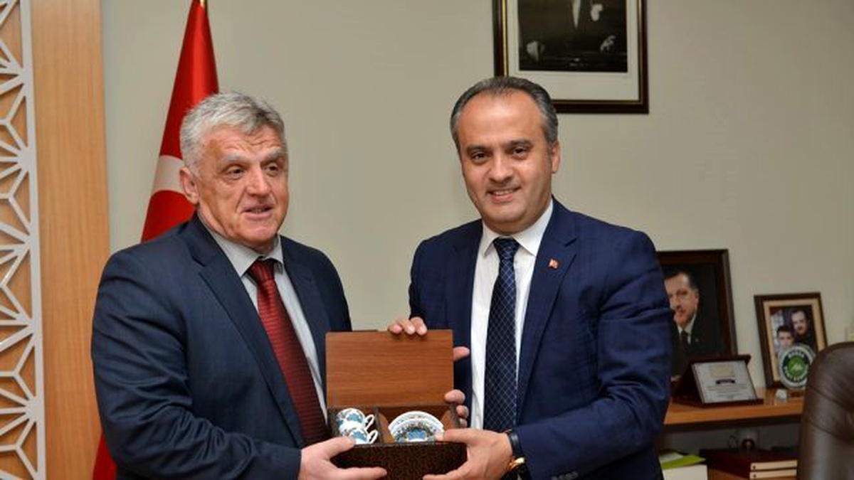 Boşnak Heyet Ticari İlişkiler Kurmak İçin İnegöl\'e Geldi