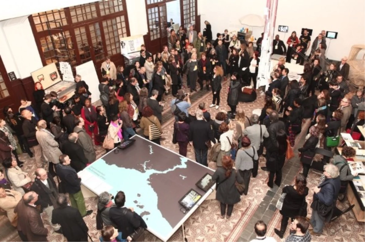 Btm Exhibit 3. İstanbul Tasarım Bienali\'nde