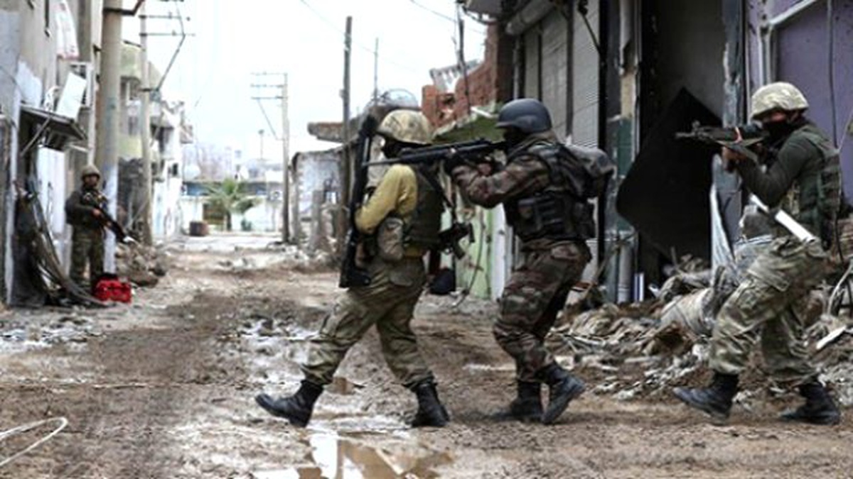 Cizre\'de Suikast Hazırlığında Olan 2 PKK\'lı Öldürüldü