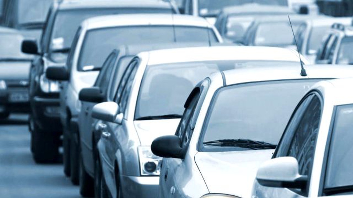Edirne\'de Trafikte En Çok Otomobil Seyrediyor