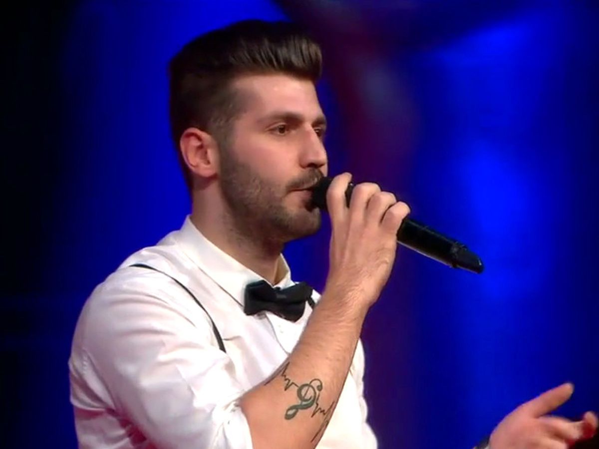 Emre Bay \'Biraz Ayrılık Biraz Hüzün\'