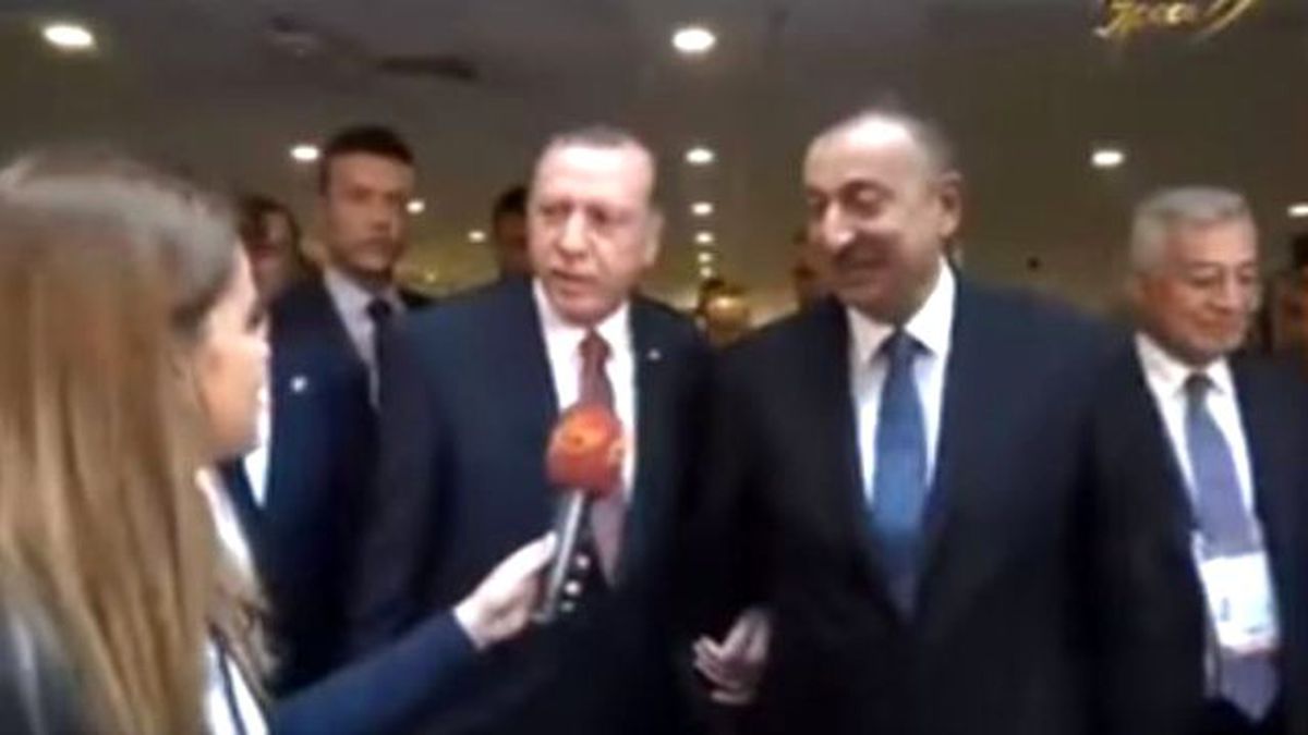 Erdoğan ve Aliyev'in Samimi Sohbeti, Azeri Muhabiri Mest Etti: Var Olasın