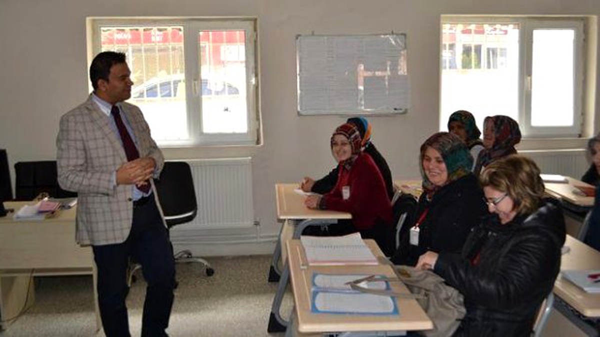 Halk Eğitim Merkezi Müdürü Gürbüz Göreve Başladı