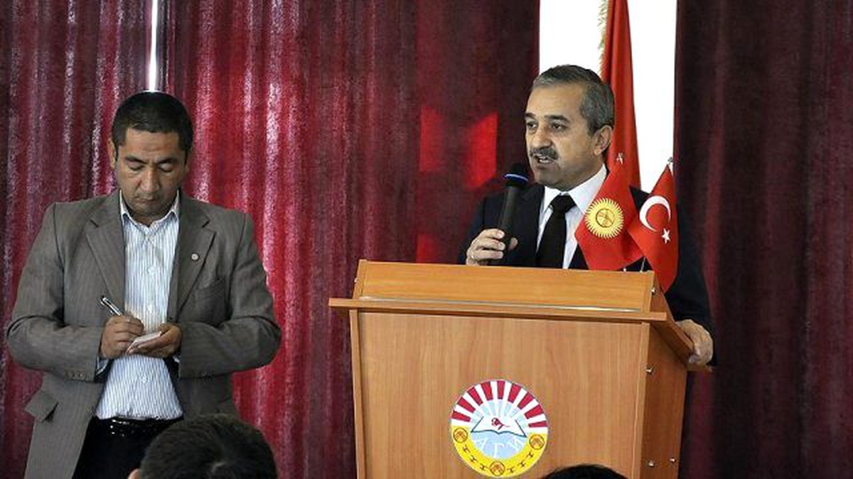 Kırgızistan\'da Fetö\'nün Darbe Girişimi Öğrencilere Anlatıldı