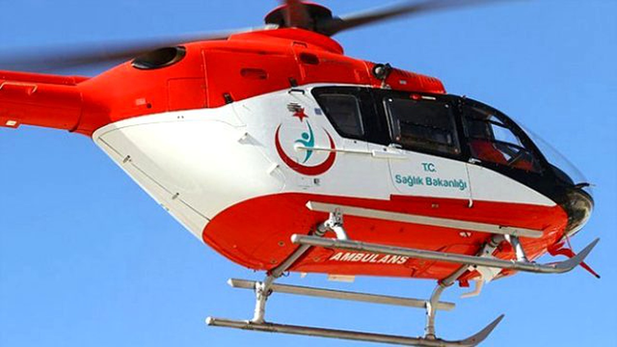 Minik Hatice Ambulans Helikopterle İstanbul\'a Sevk Edildi
