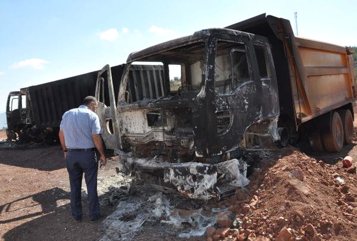 PKK\'lılar, İslahiye\'de Maden Ocağını Kundakladı