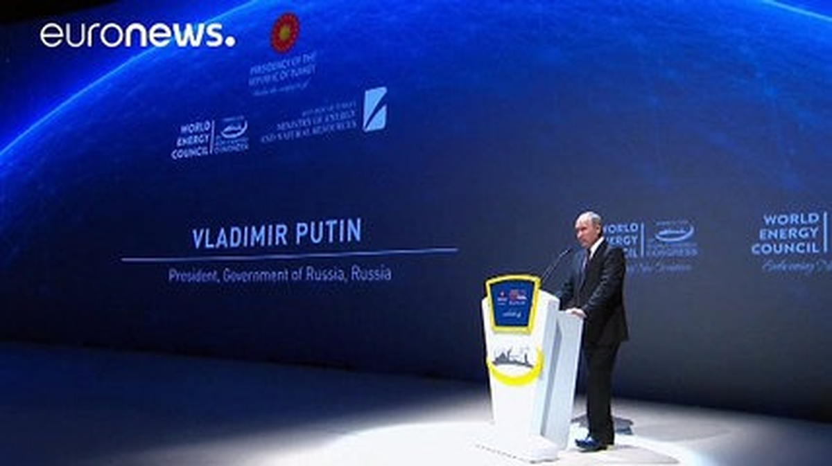 Putin İstanbul\'da Açıkladı: "Rusya, Petrol Fiyatları İçin Ortak Önlemlere Katılmaya Hazır"