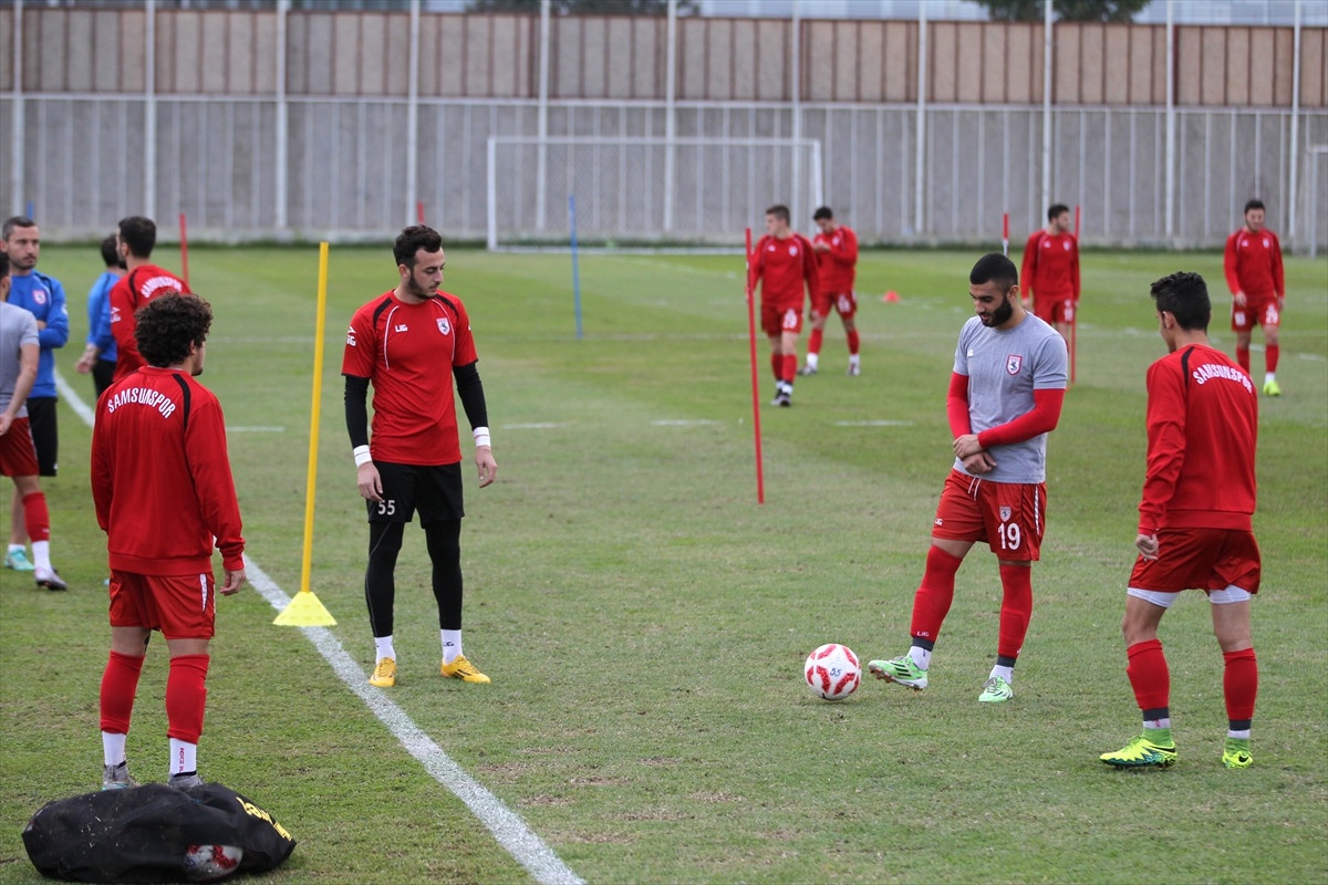 Samsunspor Teknik Direktörü Özköylü Açıklaması