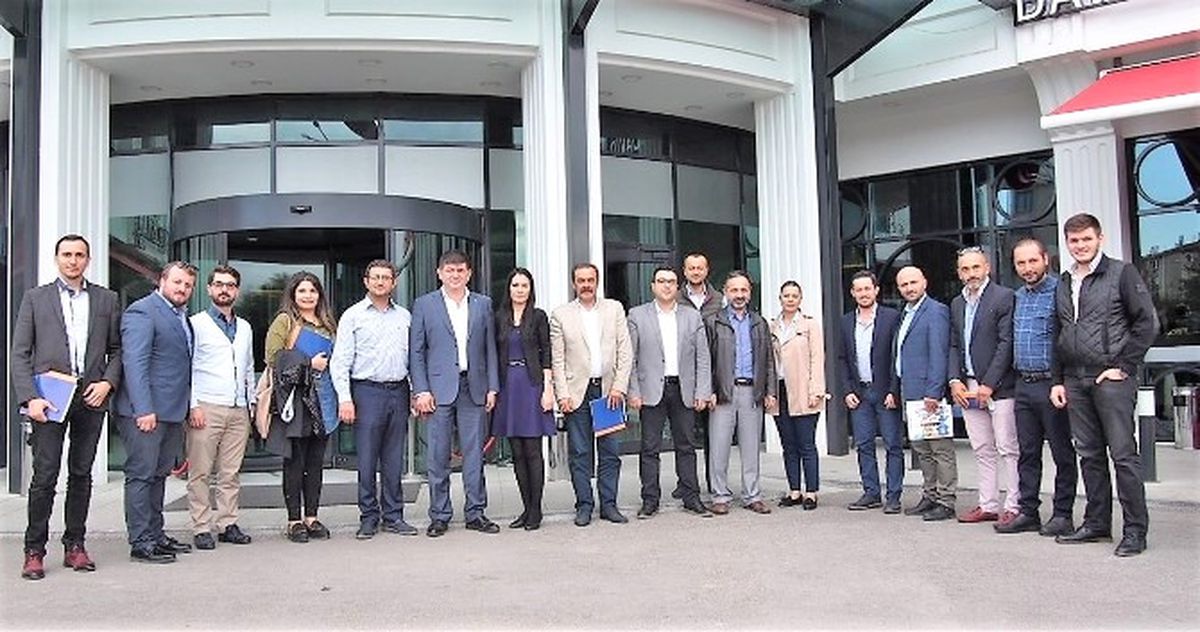 Saü\'nün Uygulamalı Eğitim Modeline Tam Not