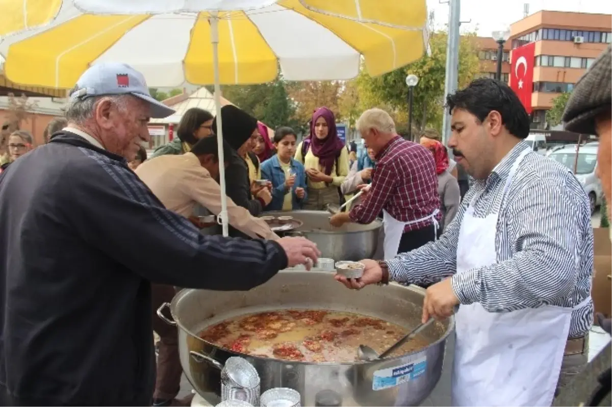 Semerkand Çan Şubesinden Vatandaşa Aşure