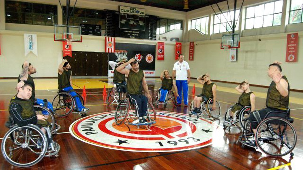 Toprak; "Engelli Basketbolcularımız Gaziantep\'in Gururu Oldular"