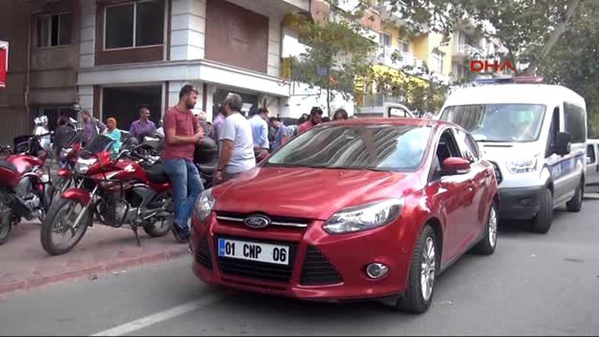 Adana 25 Kilometre Takip Edip, Otomobildeki 40 Bin Lirayı Çaldılar