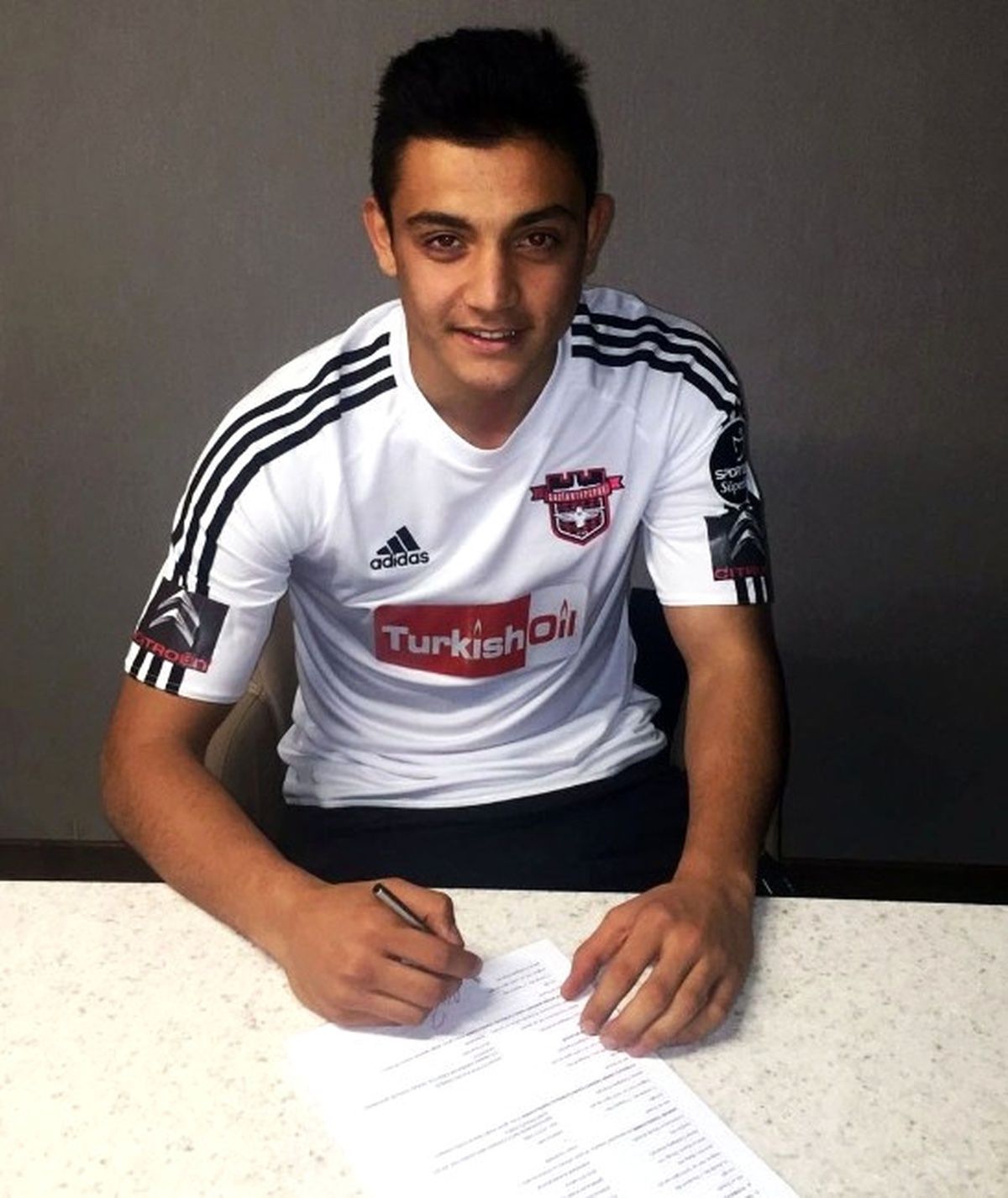 Alpay Koçaklı Gaziantepspor\'un Milli Gururu Oldu