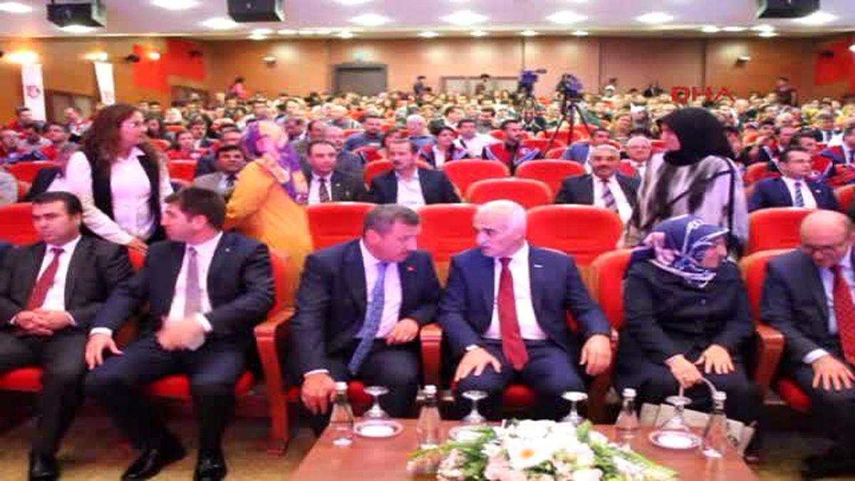 Burdur Nail Olpak: Artık Tek Gecede Döviz Kurunun 3\'e Katlandığı Ülke Değiliz