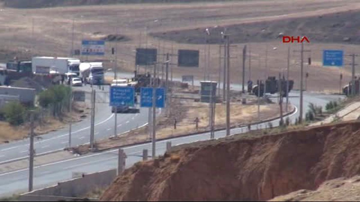 Cizre Irak Sınırına Askeri Sevkiyat! Hulusi Akar Yerinde Denetledi