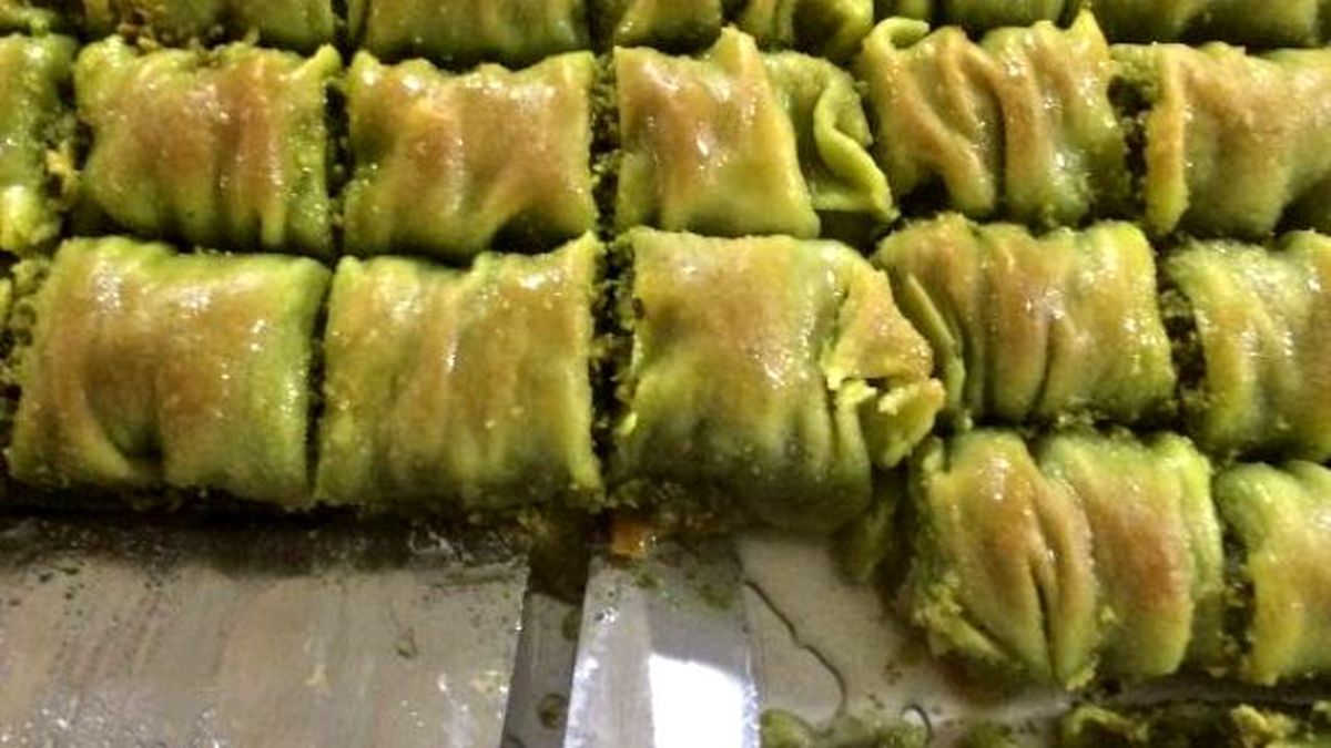 Çölyak Hastalarına Baklava Üretti
