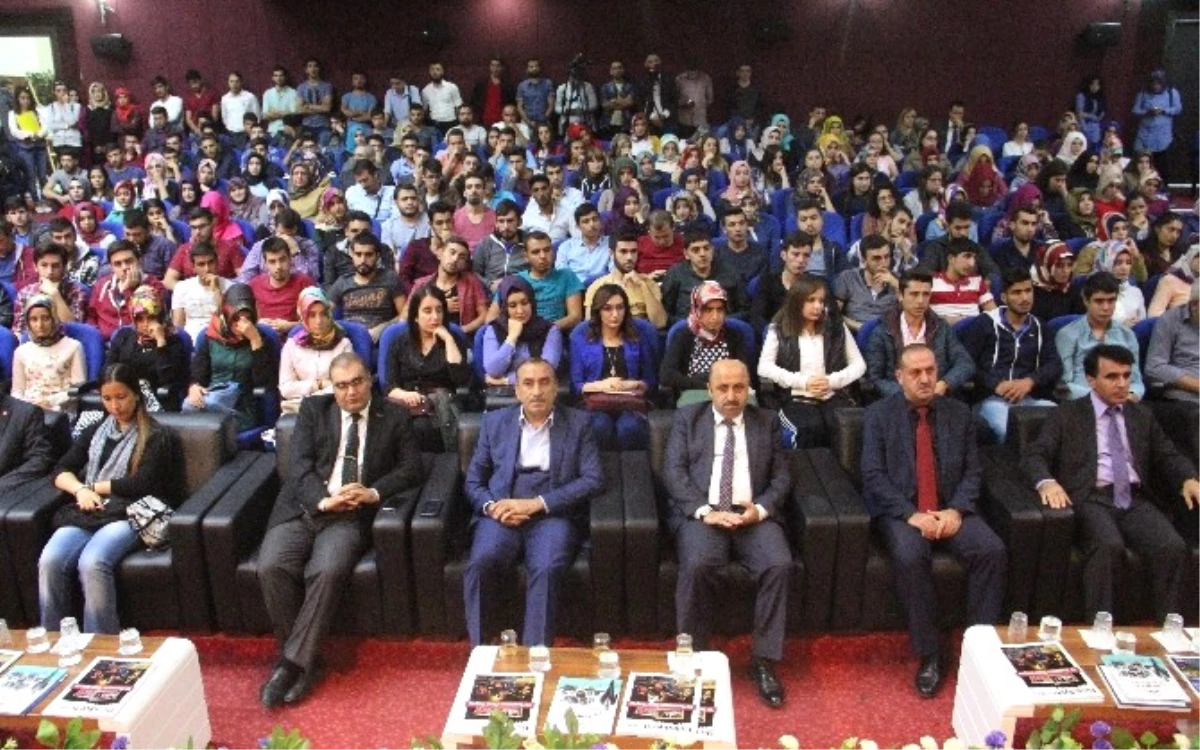 Elazığ\'da İslam Tarihi Sohbetleri Konferansı Düzenlendi