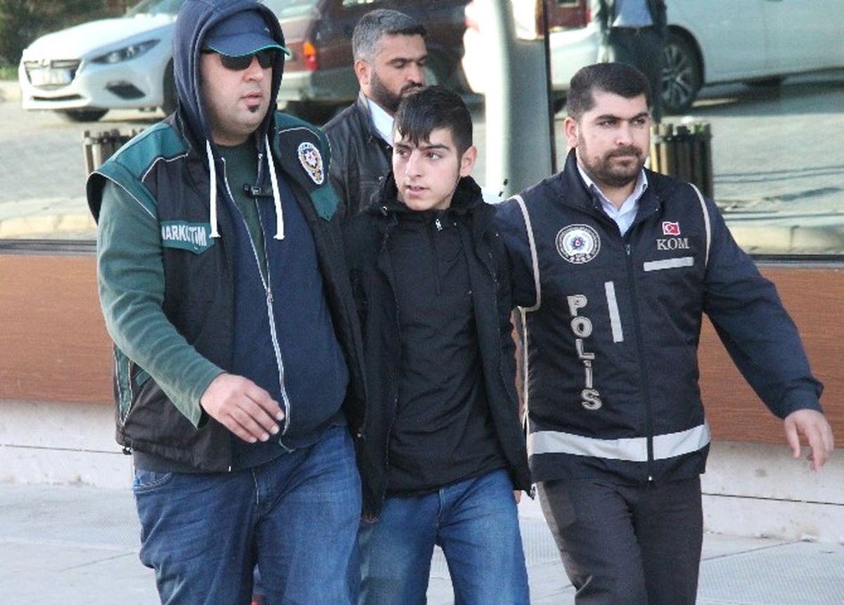 Elazığ\'da Torbacılara Şafak Baskını: 9 Gözaltı