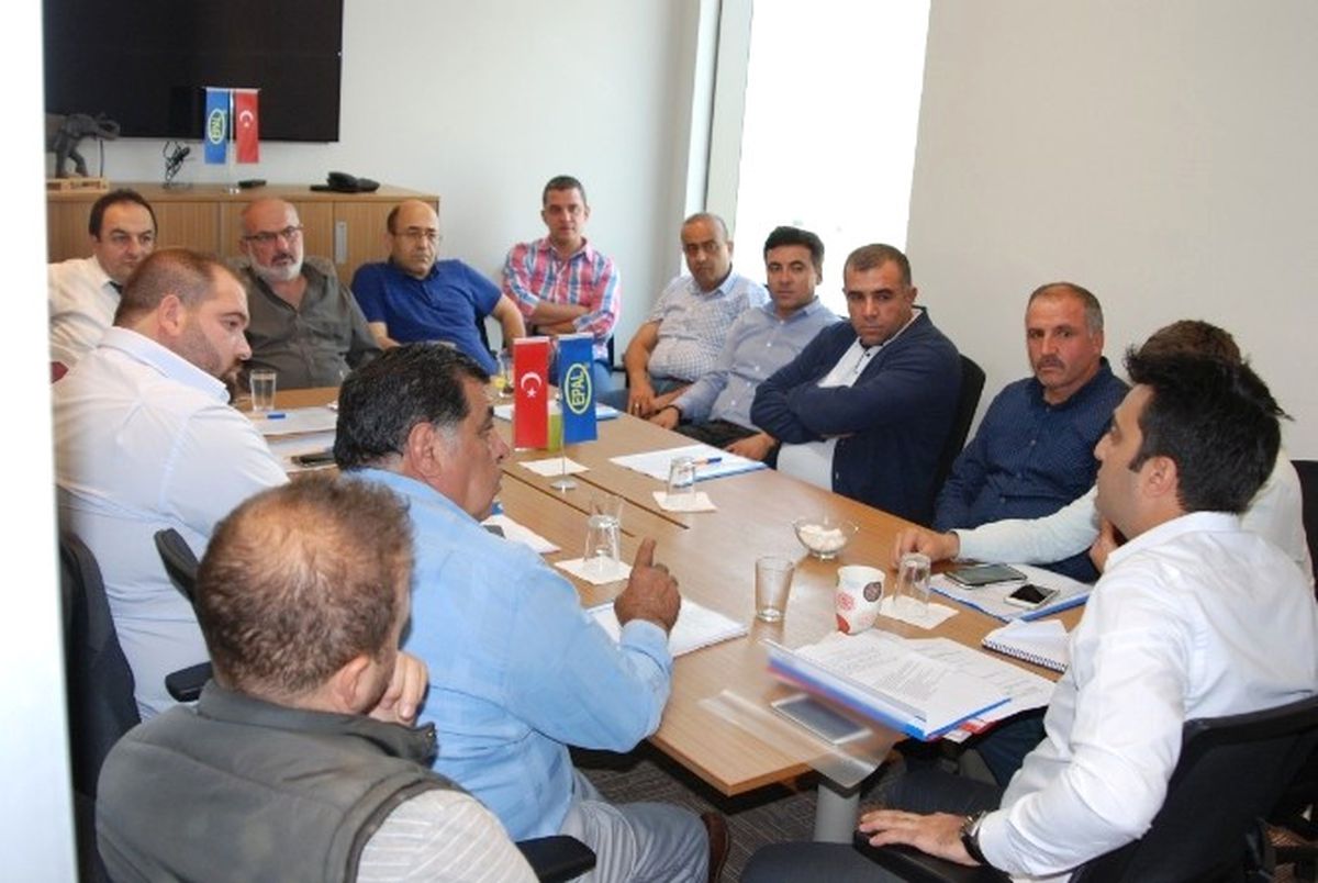 Epal\'in Avukatları Türkiye\'de Yoğun Lisans Denetimi Yapacak