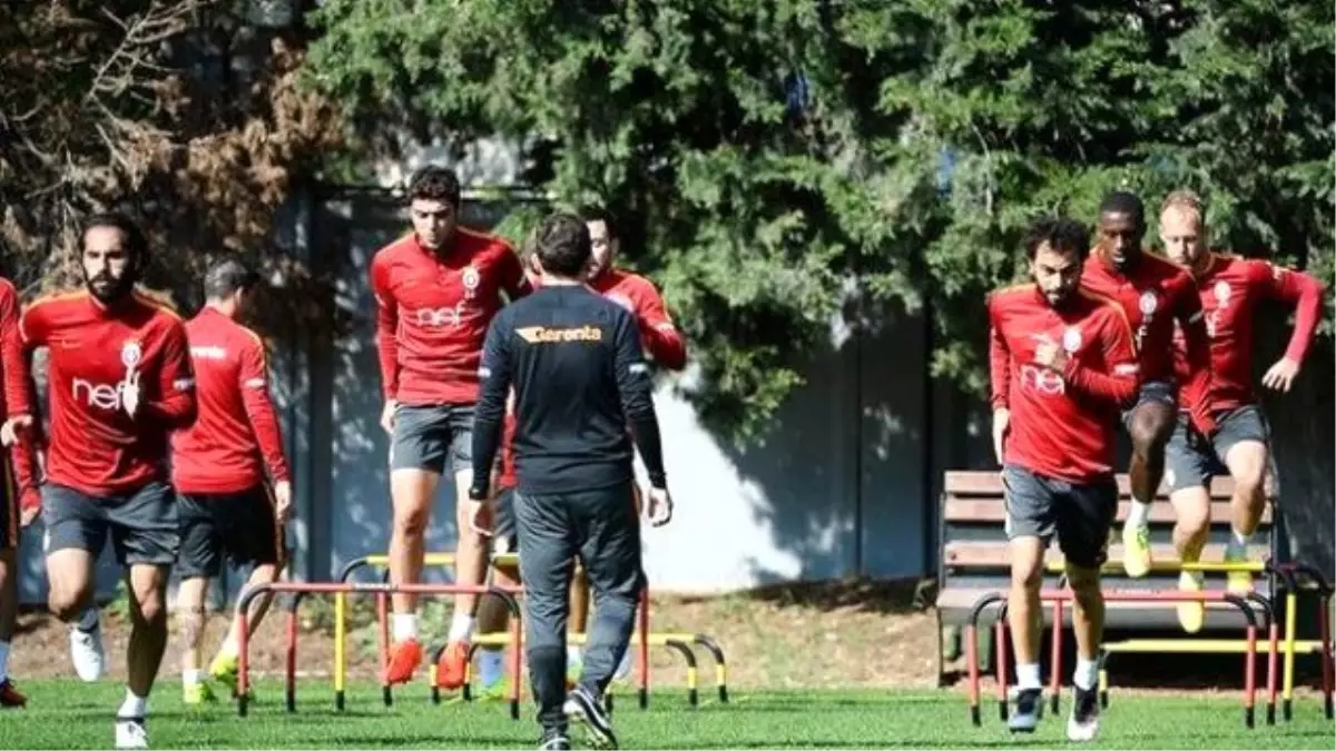 Galatasaray\'da Gençlerbirliği Hazırlıkları Sürüyor