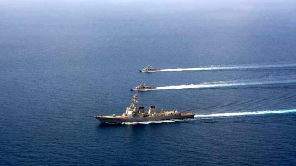 Husilerin Kızıldeniz\'deki ABD Destroyerini Hedef Alması