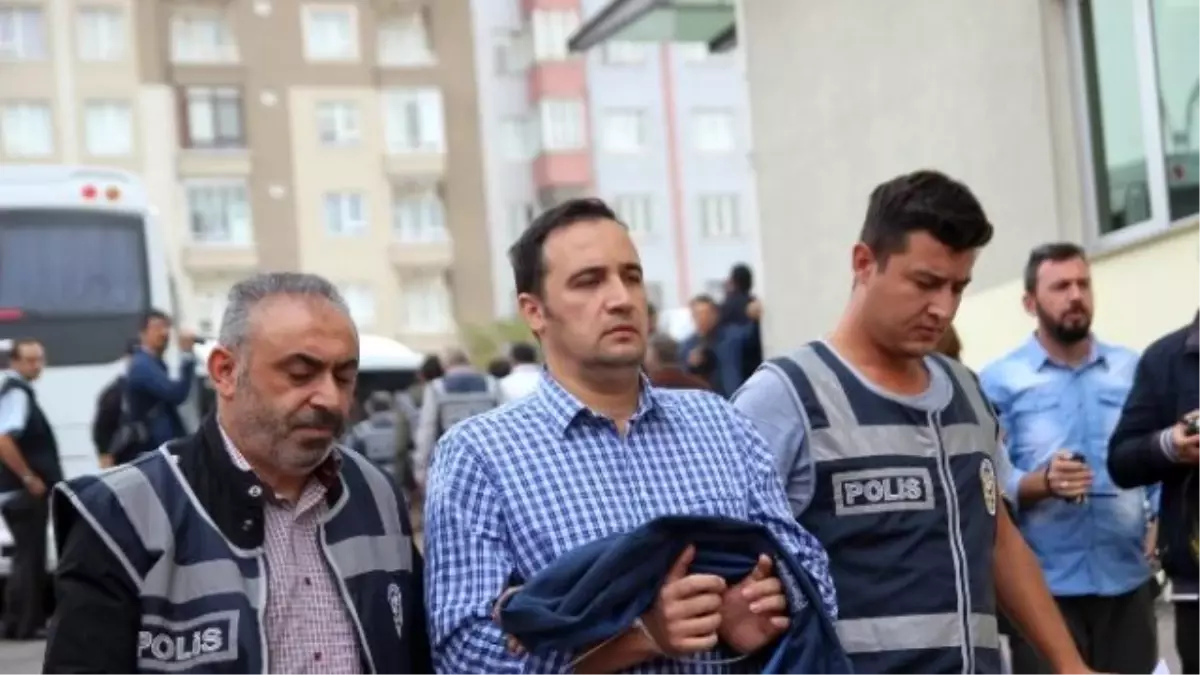 Kayseri\'de Açığa Alınan 16 Polis Hakkında Gözaltı Kararı