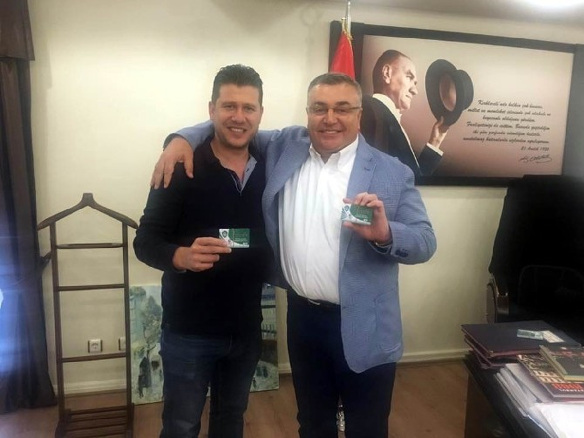 Kesimoğlu\'ndan Kırklarelispor\'a Kombine Desteği