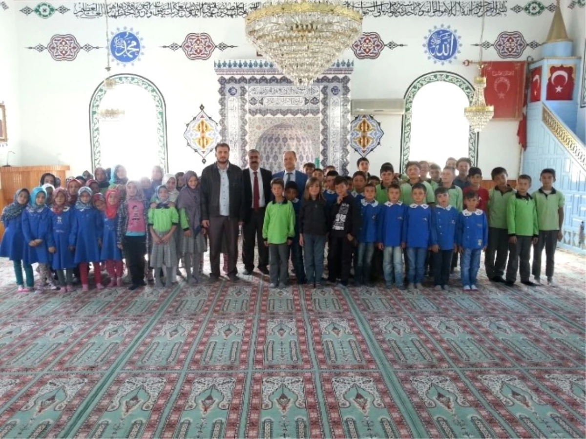 Öğrencilerden Cami Ziyareti