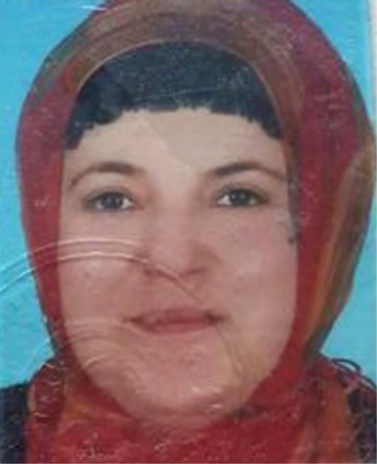 Rize\'nin Çayeli İlçesinde 40 Yaşındaki Kadın Evinde Ölü Bulundu