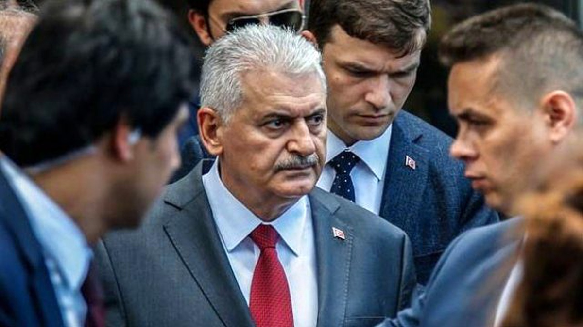 Yıldırım, Bazı AK Parti Milletvekilleriye Görüştü