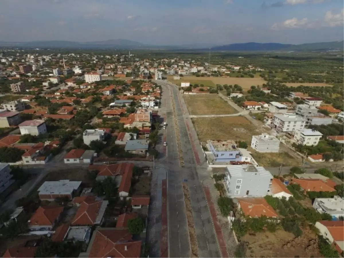 Akhisar Ring Yolu Büyükşehirle Yenilendi