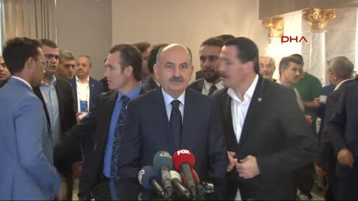 Bakan Müezzinoğlu: Bu Rakam Ile Emeklimizin Karşısına Çıkmak Istemiyoruz